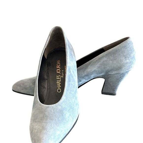 Charles Jourdan Classic Gray Suede Heels - Picture 1 of 12